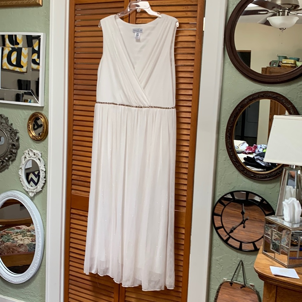 Alexa B Dress, Size 20W, Cream with Gold Glitter Stripes and Gold Beads Waist